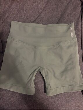 dfyne impact shorts palm green